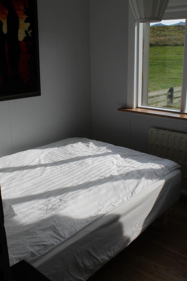 Midhop Guesthouse Thingeyrar Exteriér fotografie